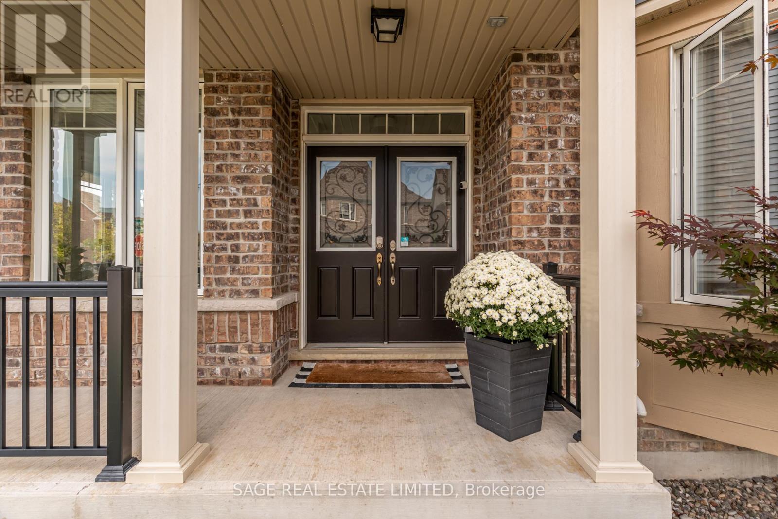 43 Bignell Crescent, Ajax, Ontario  L1Z 0P7 - Photo 5 - E12805466