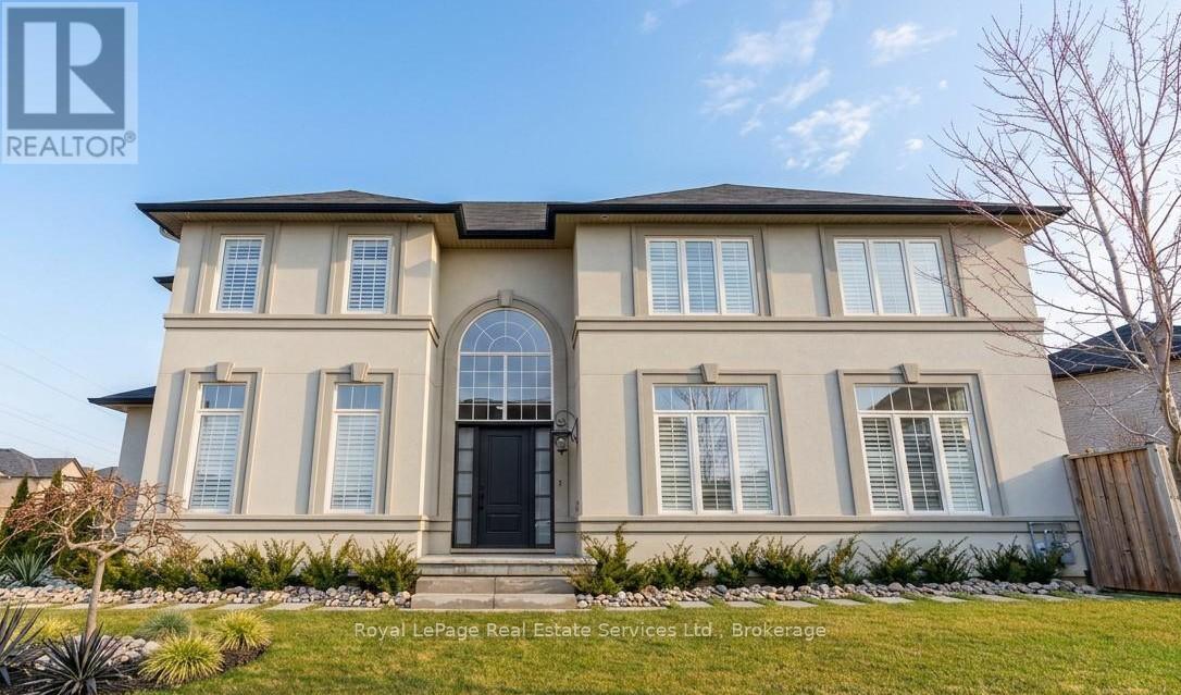 137 Irwin Avenue, Hamilton, Ontario  L9K 0G2 - Photo 3 - X12852806