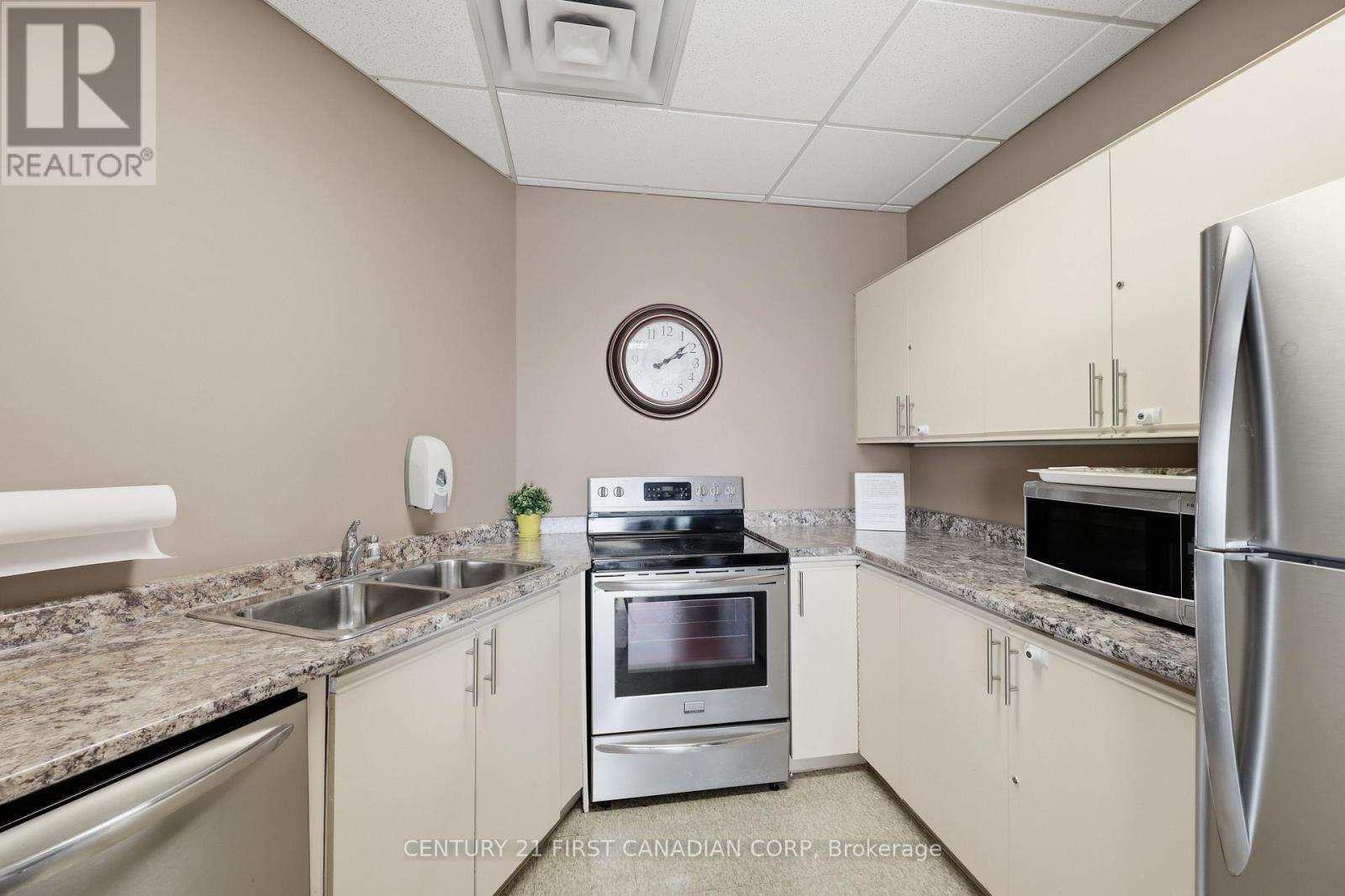 306 - 744 Wonderland Road S, London South, Ontario  N6K 4K3 - Photo 38 - X12852782