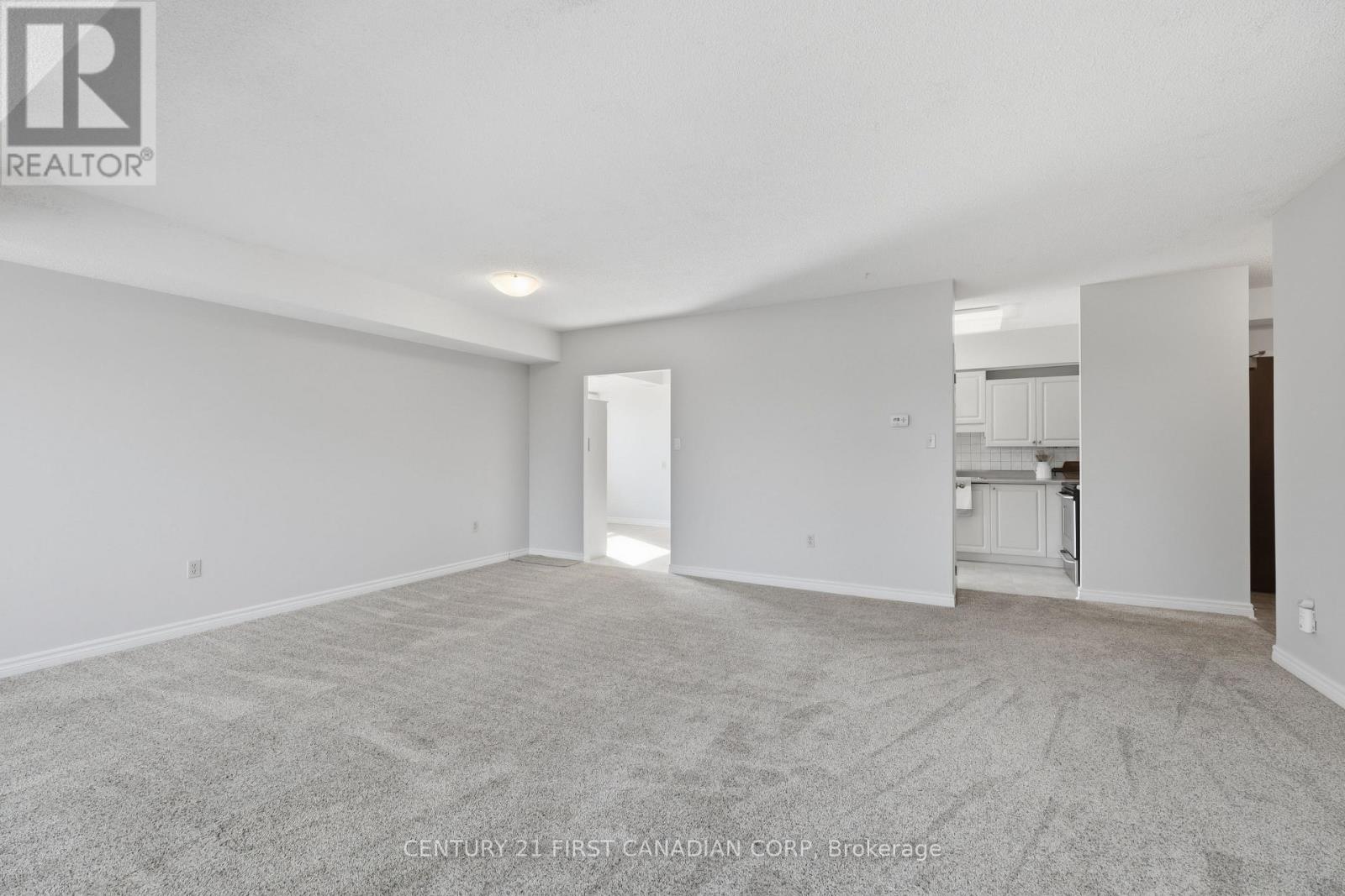 306 - 744 Wonderland Road S, London South, Ontario  N6K 4K3 - Photo 8 - X12852782