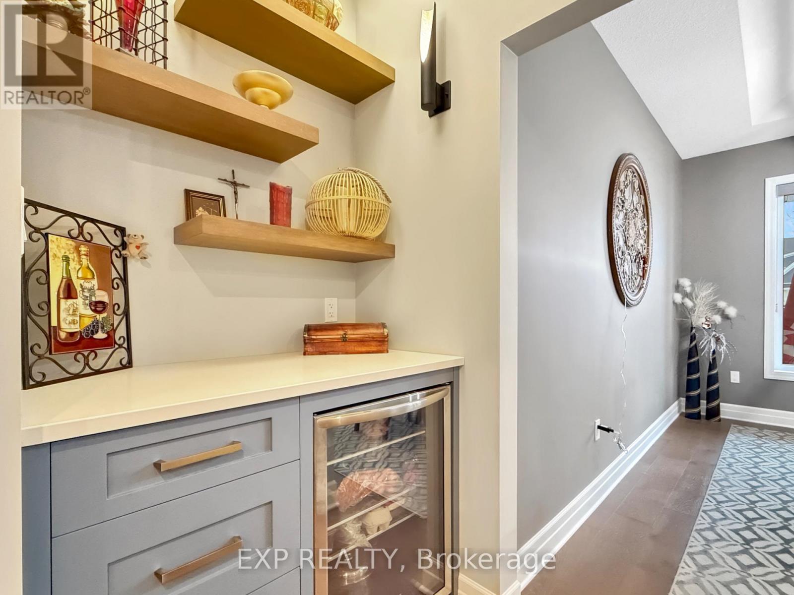 184 Kettle Creek Drive, Central Elgin, Ontario  N0L 1B0 - Photo 11 - X12852808