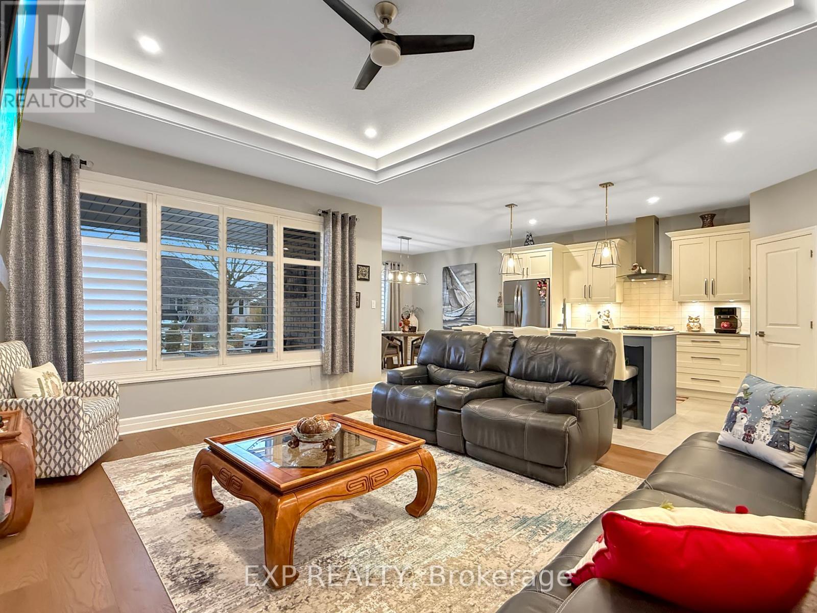 184 Kettle Creek Drive, Central Elgin, Ontario  N0L 1B0 - Photo 5 - X12852808