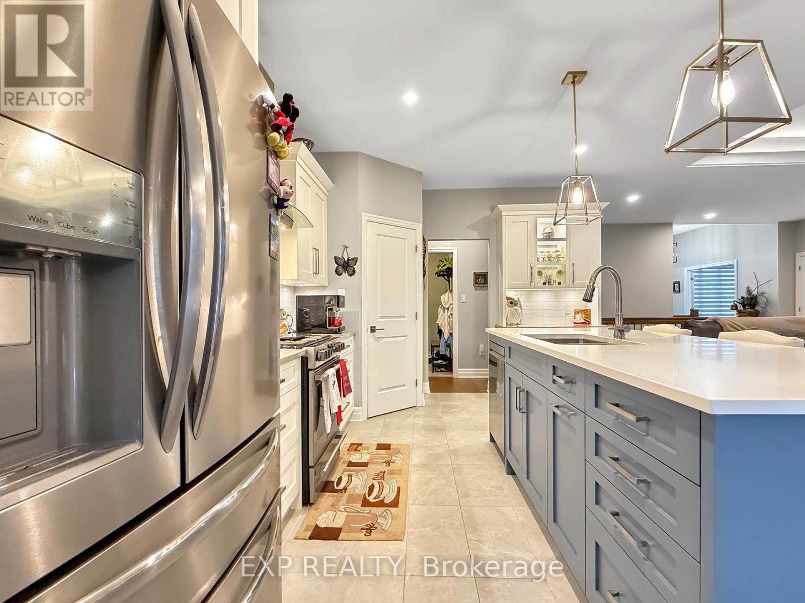 184 Kettle Creek Drive, Central Elgin, Ontario  N0L 1B0 - Photo 8 - X12852808