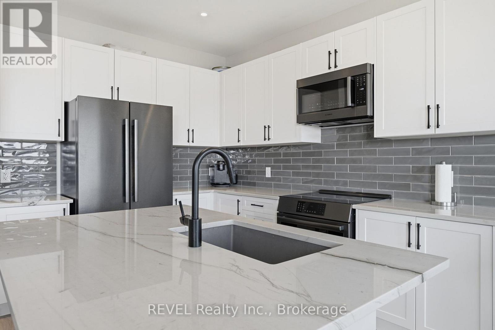 50 Shoreview Drive, Welland, Ontario  L3B 0H2 - Photo 16 - X12852848