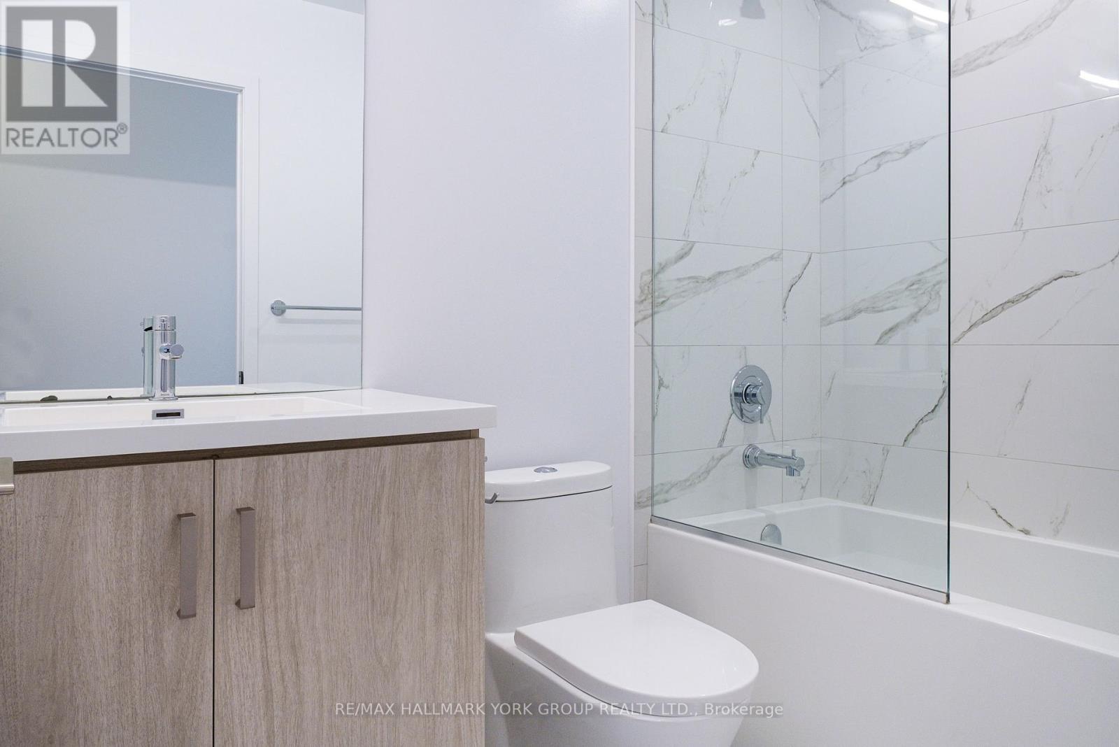 720 - 10 Honeycrisp Crescent, Vaughan (Vaughan Corporate Centre), Ontario  L4K 0M7 - Photo 12 - N12852774