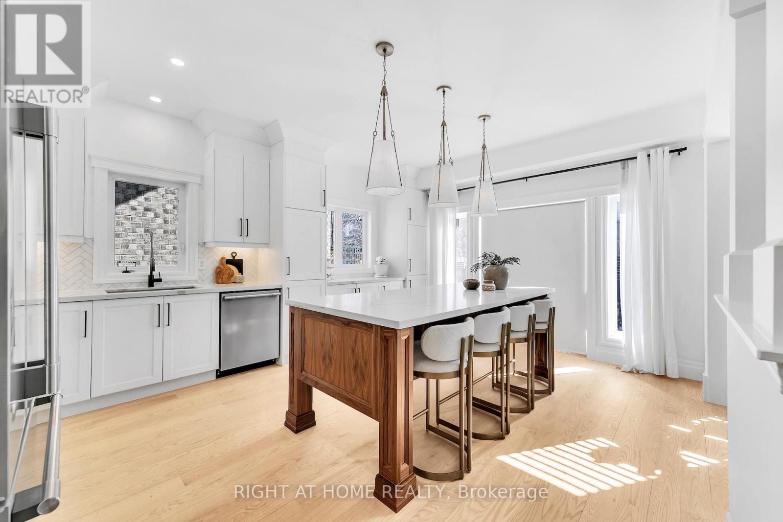 3342 Moses Way, Burlington, Ontario  L7M 0L5 - Photo 15 - W12852842