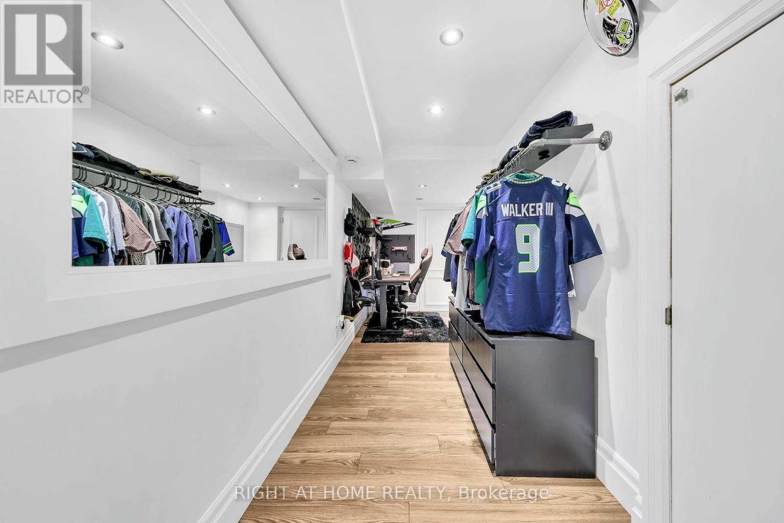 3342 Moses Way, Burlington, Ontario  L7M 0L5 - Photo 35 - W12852842