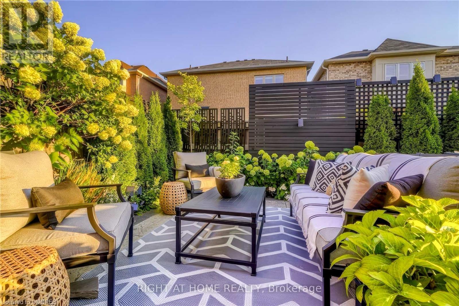 3342 Moses Way, Burlington, Ontario  L7M 0L5 - Photo 46 - W12852842