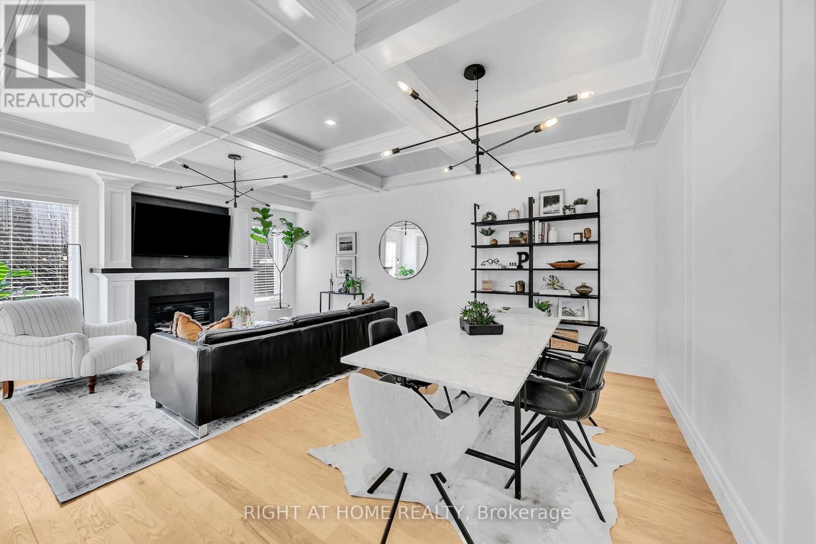 3342 Moses Way, Burlington, Ontario  L7M 0L5 - Photo 7 - W12852842