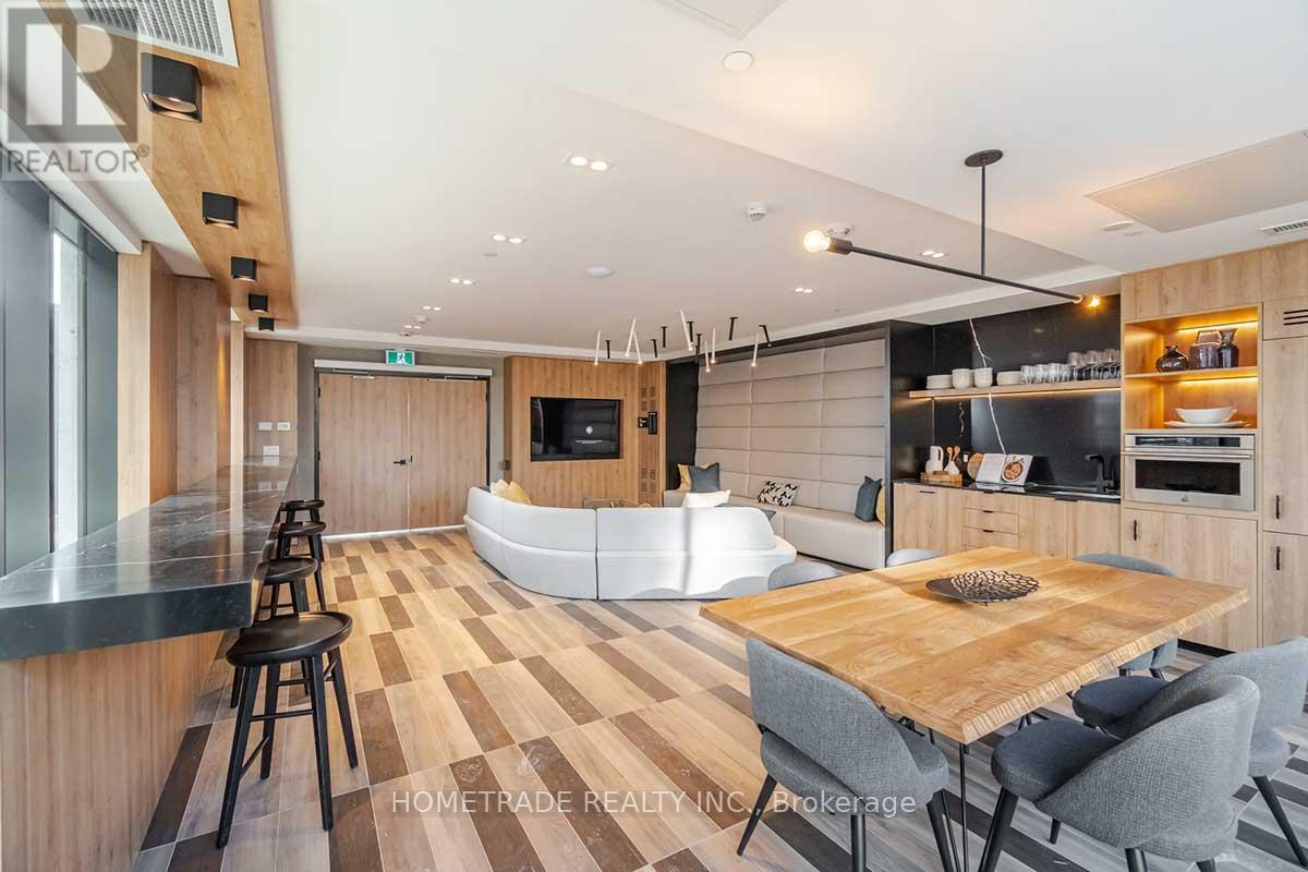 803 - 335 Wheat Boom Drive, Oakville, Ontario  L6H 7Y1 - Photo 15 - W12852864