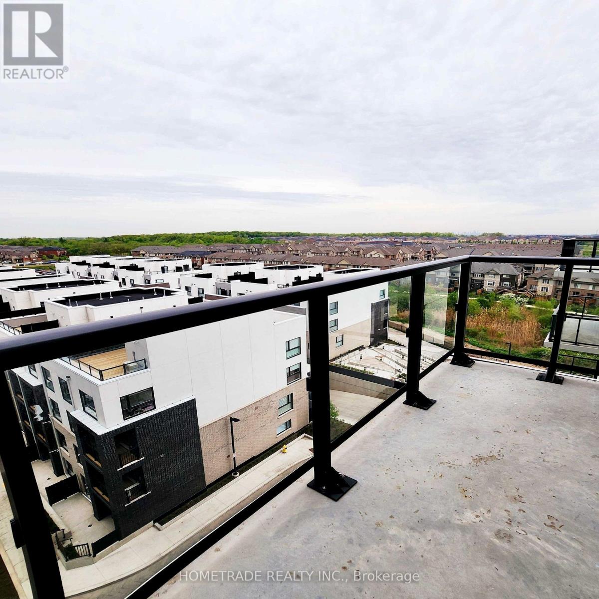 803 - 335 Wheat Boom Drive, Oakville, Ontario  L6H 7Y1 - Photo 8 - W12852866