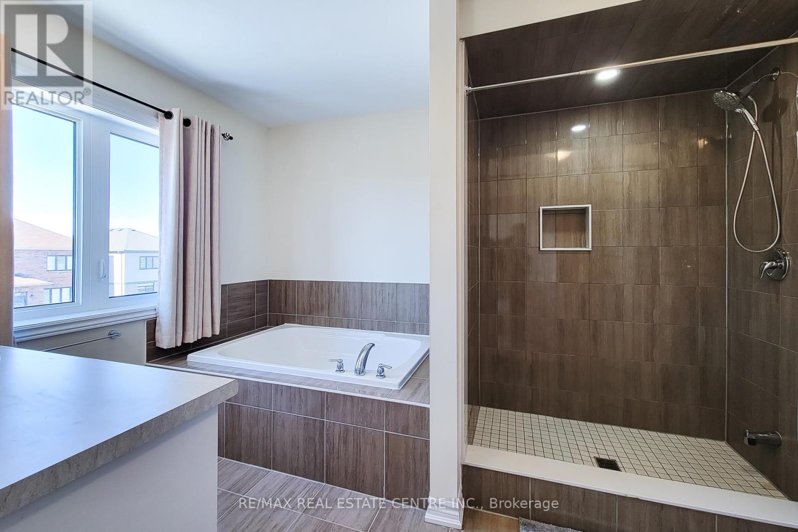 23 Hawick Crescent, Haldimand, Ontario  N3W 0G6 - Photo 27 - X12852802