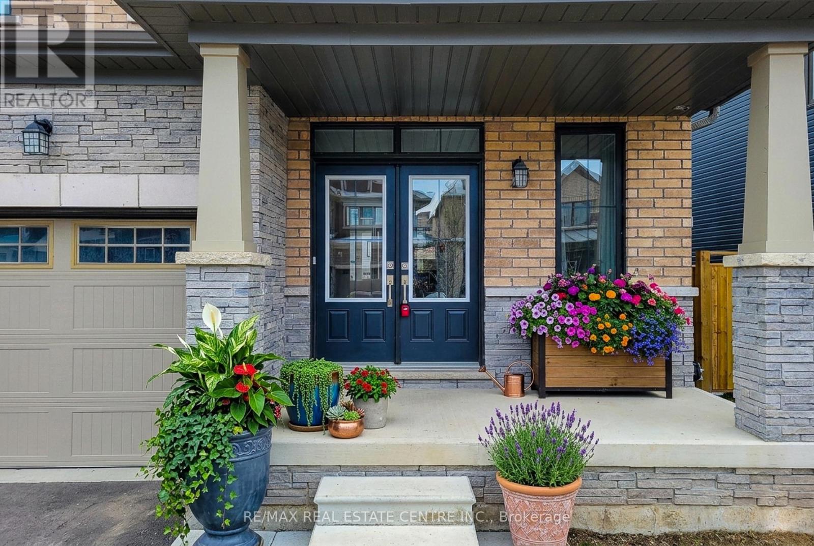 23 Hawick Crescent, Haldimand, Ontario  N3W 0G6 - Photo 3 - X12852802