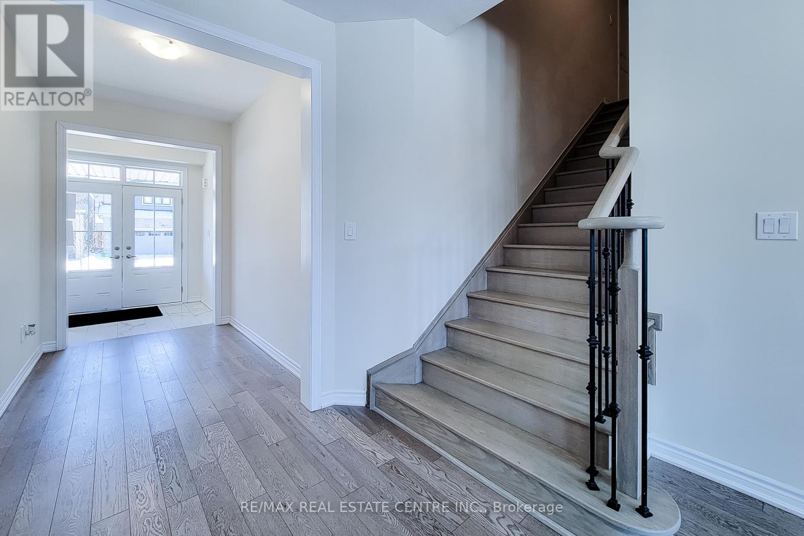 23 Hawick Crescent, Haldimand, Ontario  N3W 0G6 - Photo 7 - X12852802