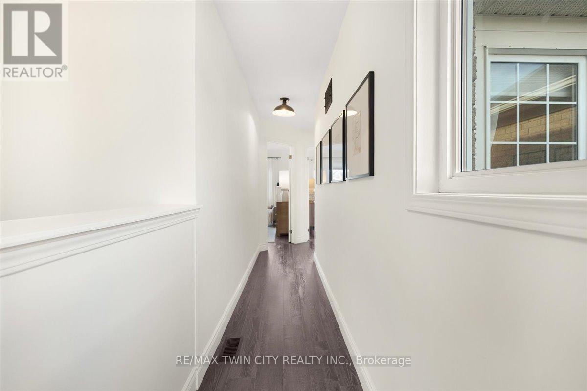 48 Manhattan Circle, Cambridge, Ontario  N3C 0C4 - Photo 19 - X12852814