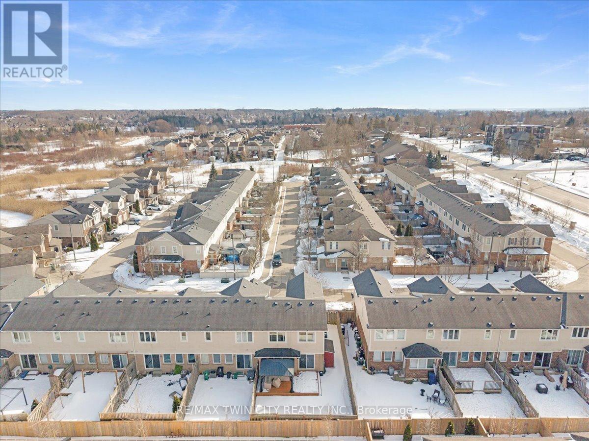 48 Manhattan Circle, Cambridge, Ontario  N3C 0C4 - Photo 48 - X12852814