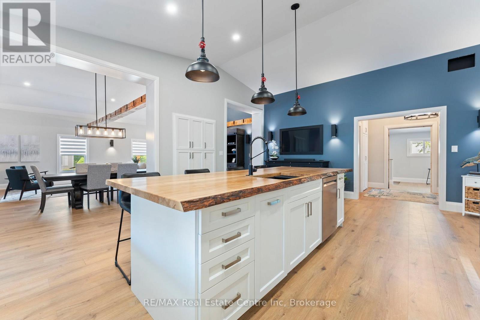 1283 Swan Street, North Dumfries, Ontario  N0B 1E0 - Photo 17 - X12852886