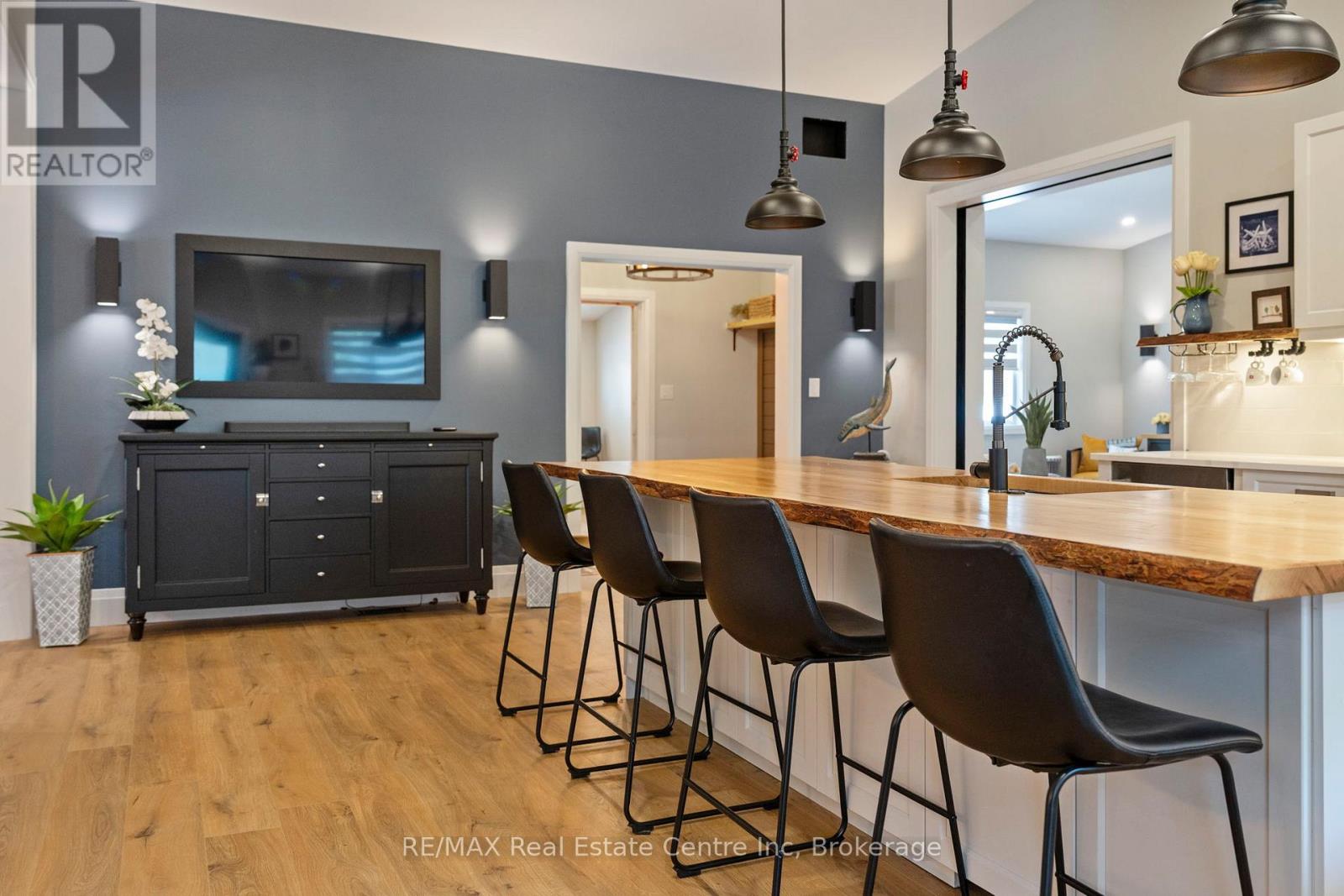 1283 Swan Street, North Dumfries, Ontario  N0B 1E0 - Photo 19 - X12852886