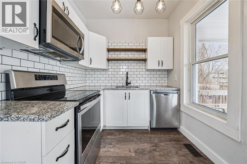 53 Lowell Street N, Cambridge, Ontario  N1R 5E2 - Photo 17 - 40810077