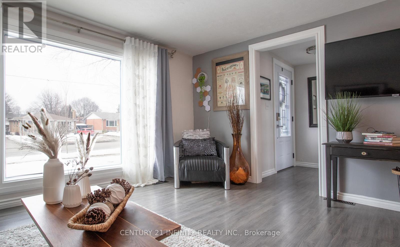 373 Grandview Street S, Oshawa (Donevan), Ontario  L1H 7E1 - Photo 8 - E12852894