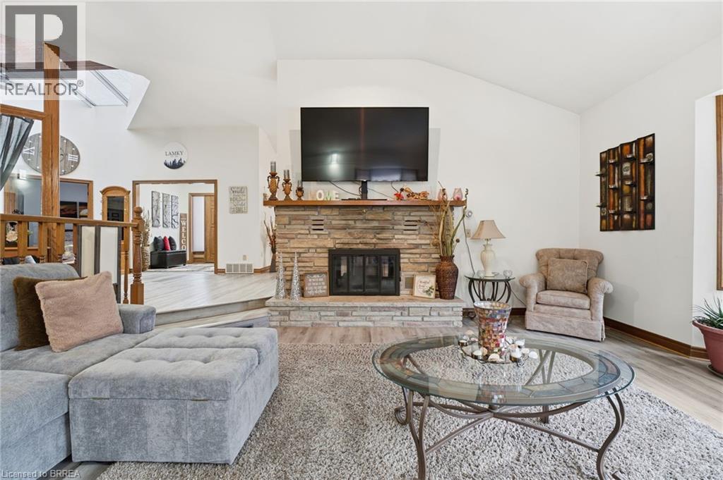 132 Oak Street, Simcoe, Ontario  N3Y 4S3 - Photo 9 - 40805885