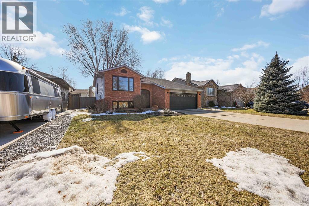 2523 Hamilton Road, Sarnia, Ontario  N0N 1C0 - Photo 2 - 26004709