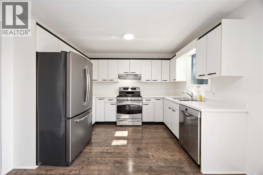 2523 Hamilton Road, Sarnia, Ontario  N0N 1C0 - Photo 7 - 26004709