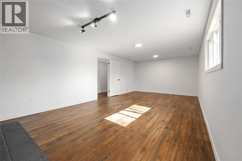 2523 Hamilton Road, Sarnia, Ontario  N0N 1C0 - Photo 23 - 26004709