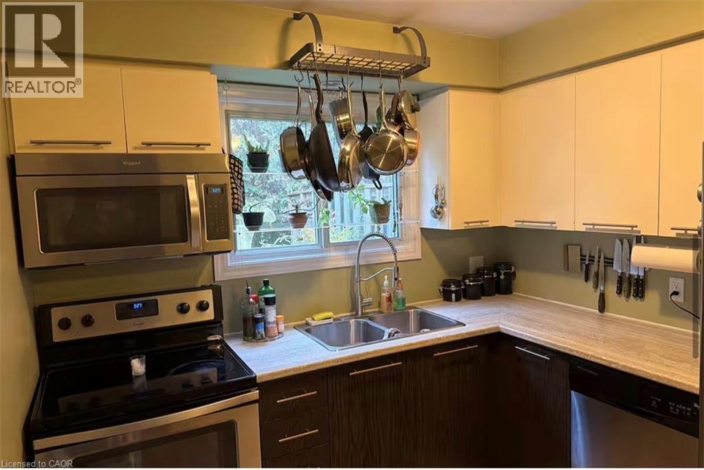 279 Bluevale Street N, Waterloo, Ontario  N2J 4L8 - Photo 10 - 40807772