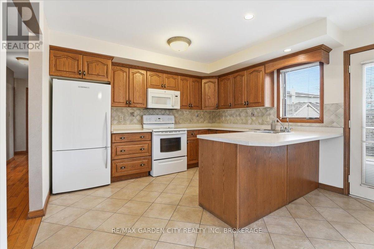 603 Bunting Road, St. Catharines, Ontario  L2M 2Z9 - Photo 6 - X12852870