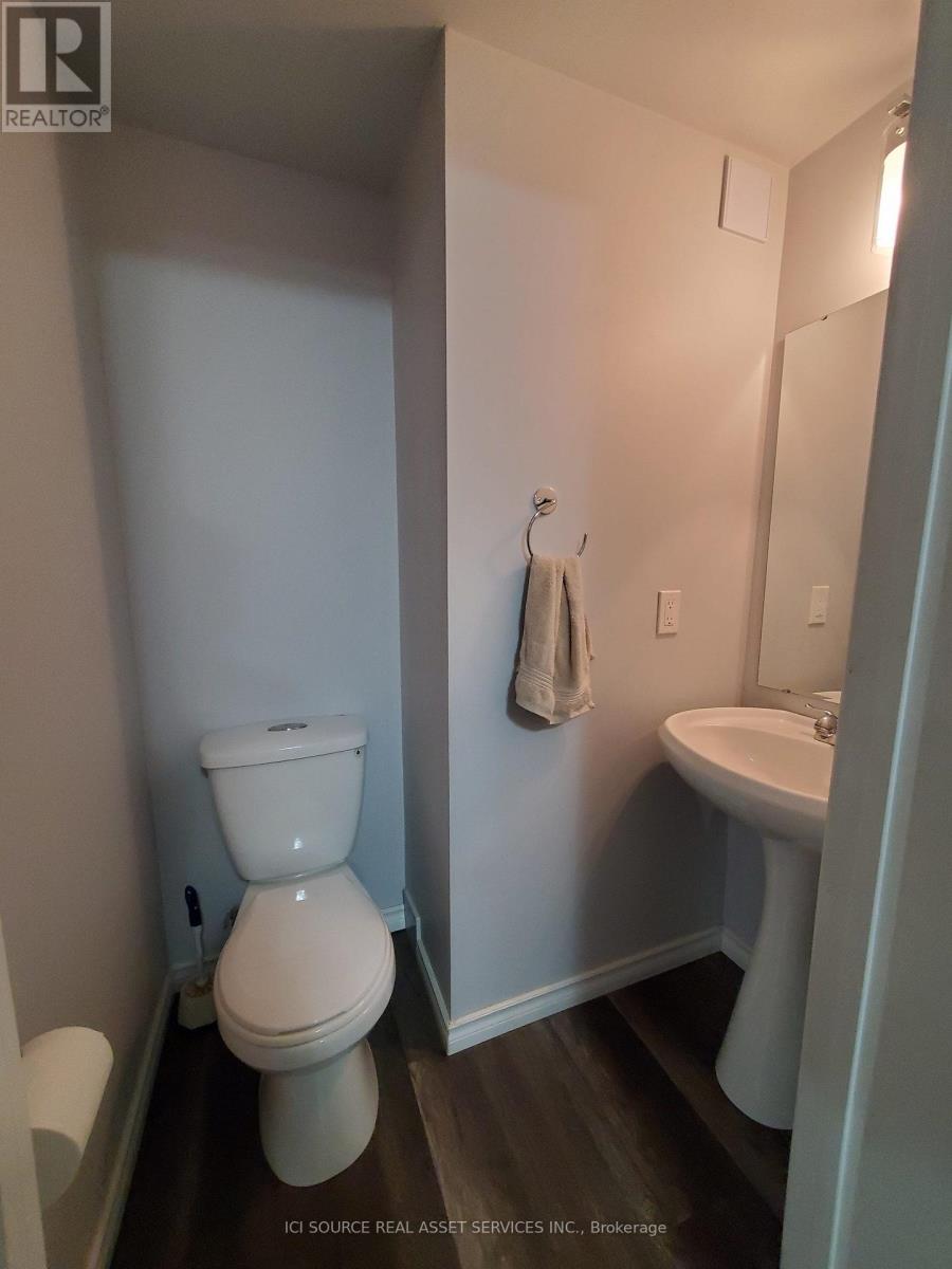 19 - 210 Highland Crescent, Kitchener, Ontario  N2M 5H7 - Photo 23 - X12842756