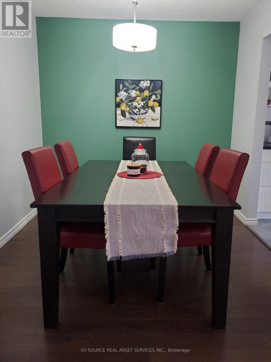 19 - 210 Highland Crescent, Kitchener, Ontario  N2M 5H7 - Photo 9 - X12842756