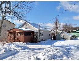 80 Whitney Avenue, moncton, New Brunswick