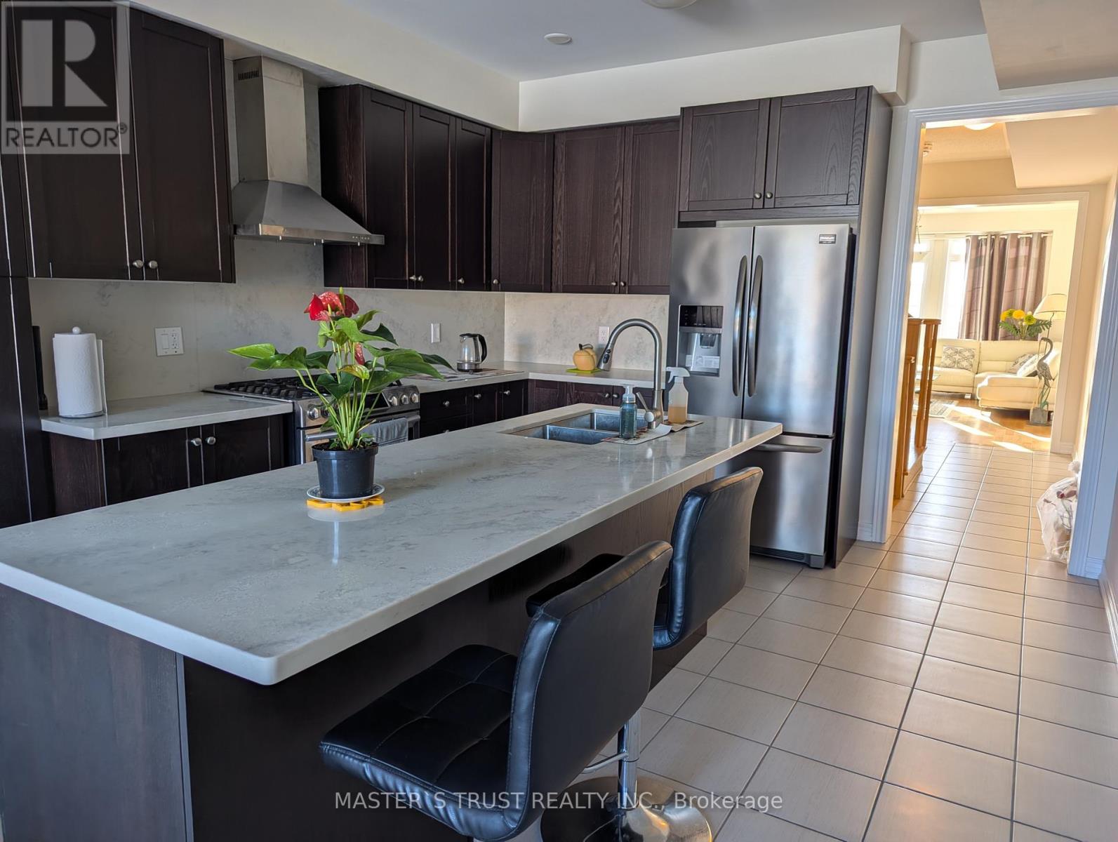 9345 Kennedy Road Road, Markham (Berczy), Ontario  L6C 0W5 - Photo 13 - N12852904