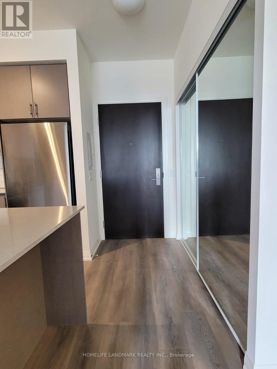 404 - 9000 Jane Street, Vaughan (Vellore Village), Ontario  L4K 0M6 - Photo 5 - N12852910