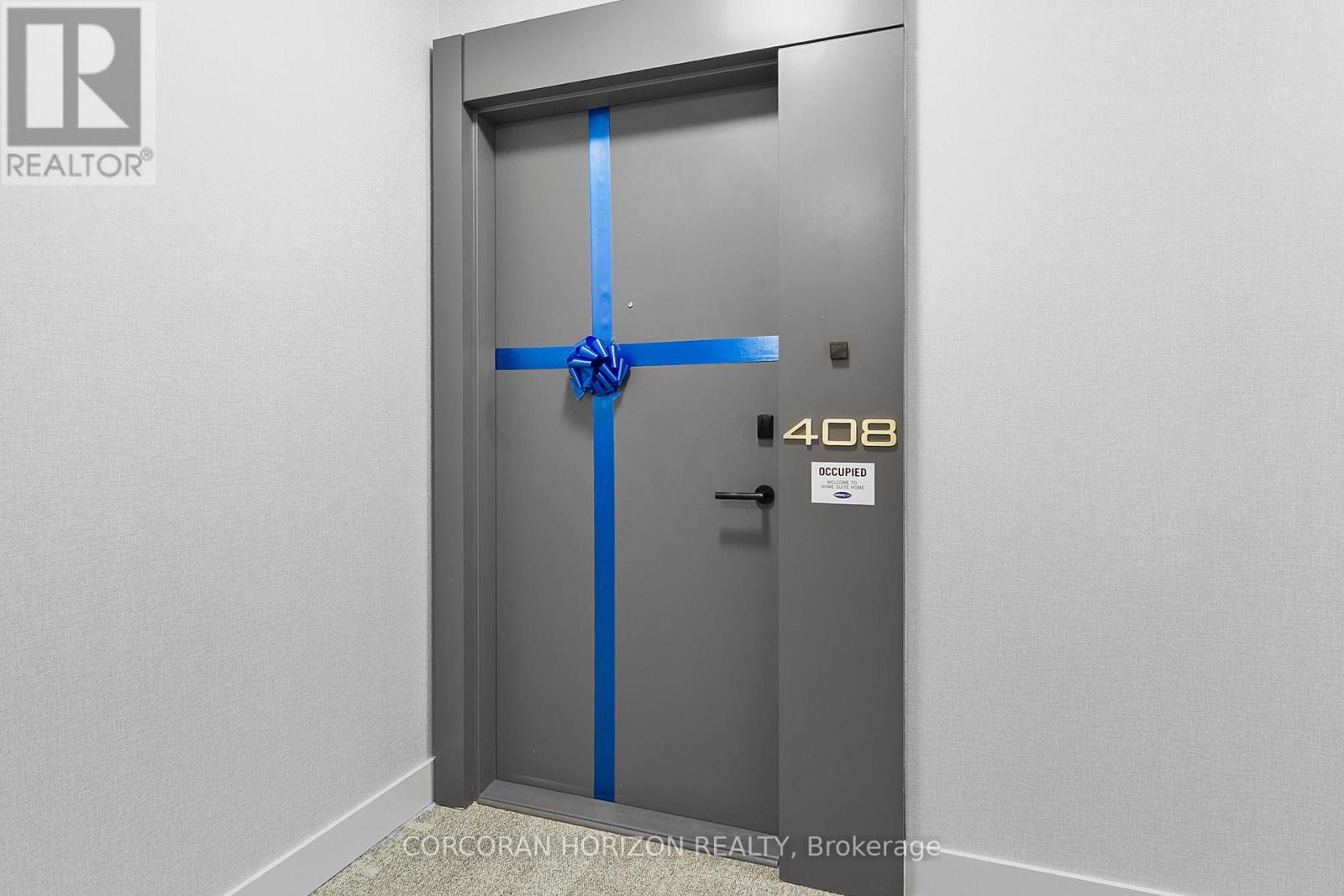 408 - 2088 James Street, Burlington, Ontario  L7R 0H2 - Photo 2 - W12852916