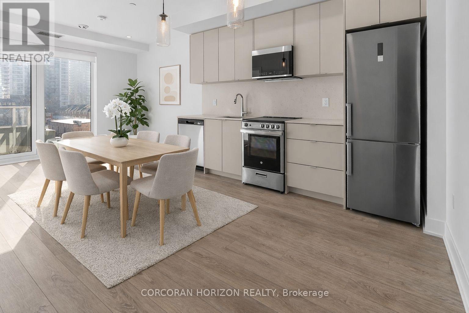 408 - 2088 James Street, Burlington, Ontario  L7R 0H2 - Photo 4 - W12852916