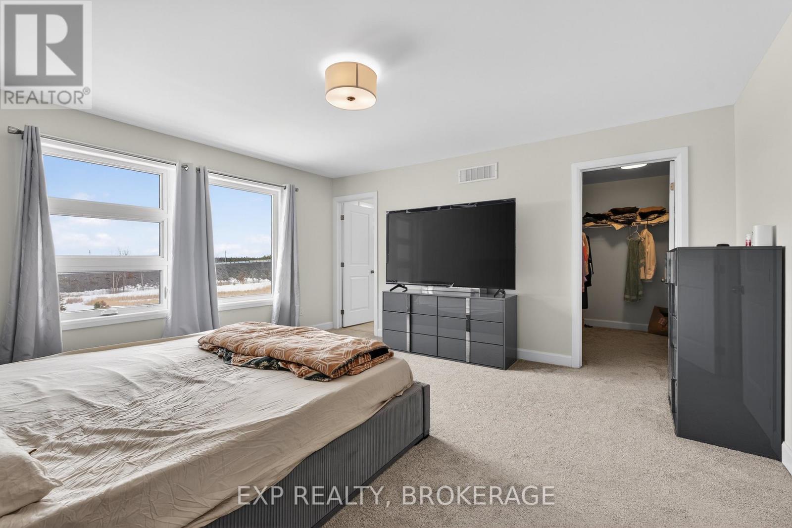 9 Erie Court E, Loyalist (Amherstview), Ontario  K7N 0E3 - Photo 22 - X12852816