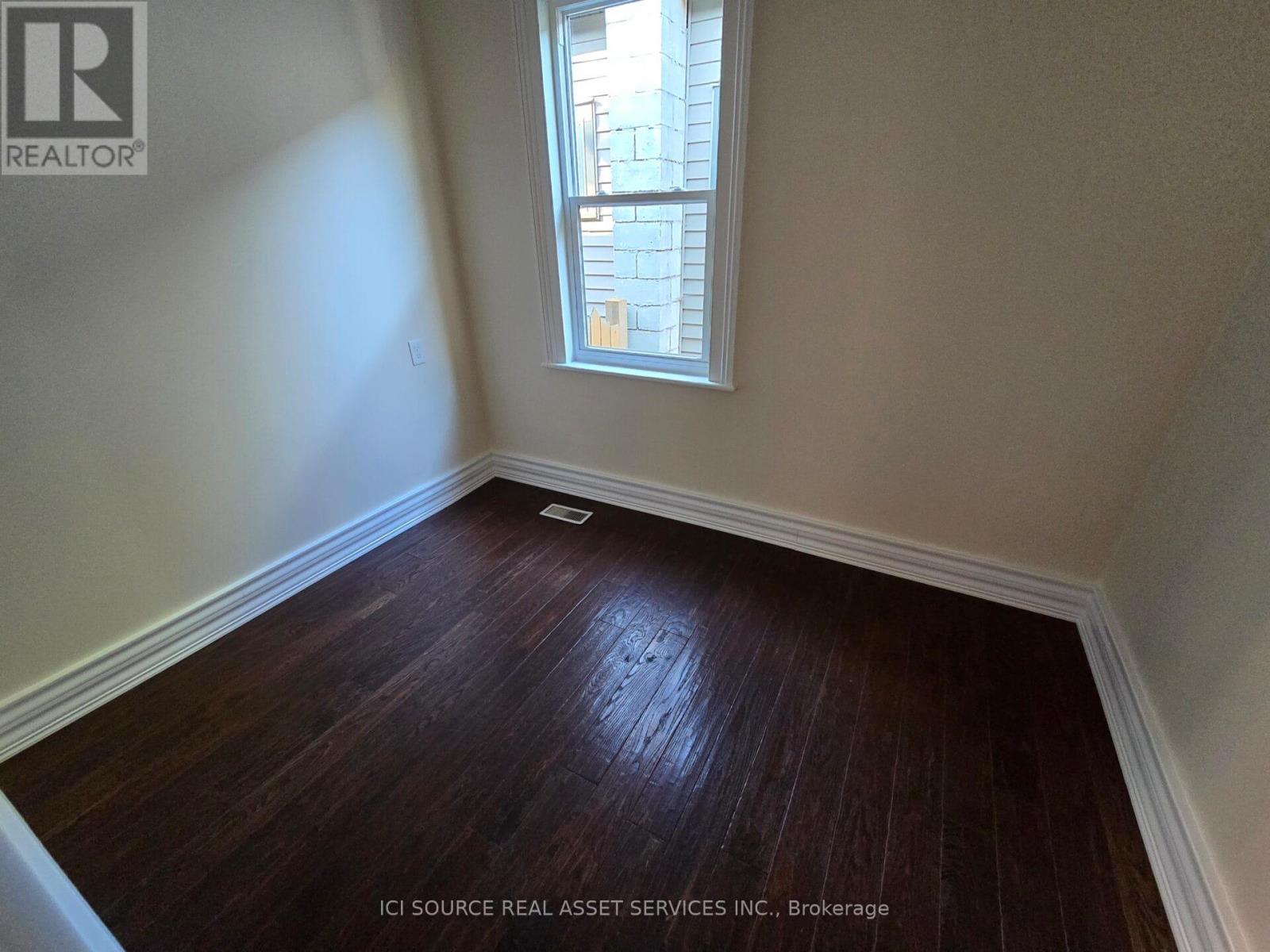 727 Queens Avenue, London East, Ontario  N5W 3H4 - Photo 13 - X12852914