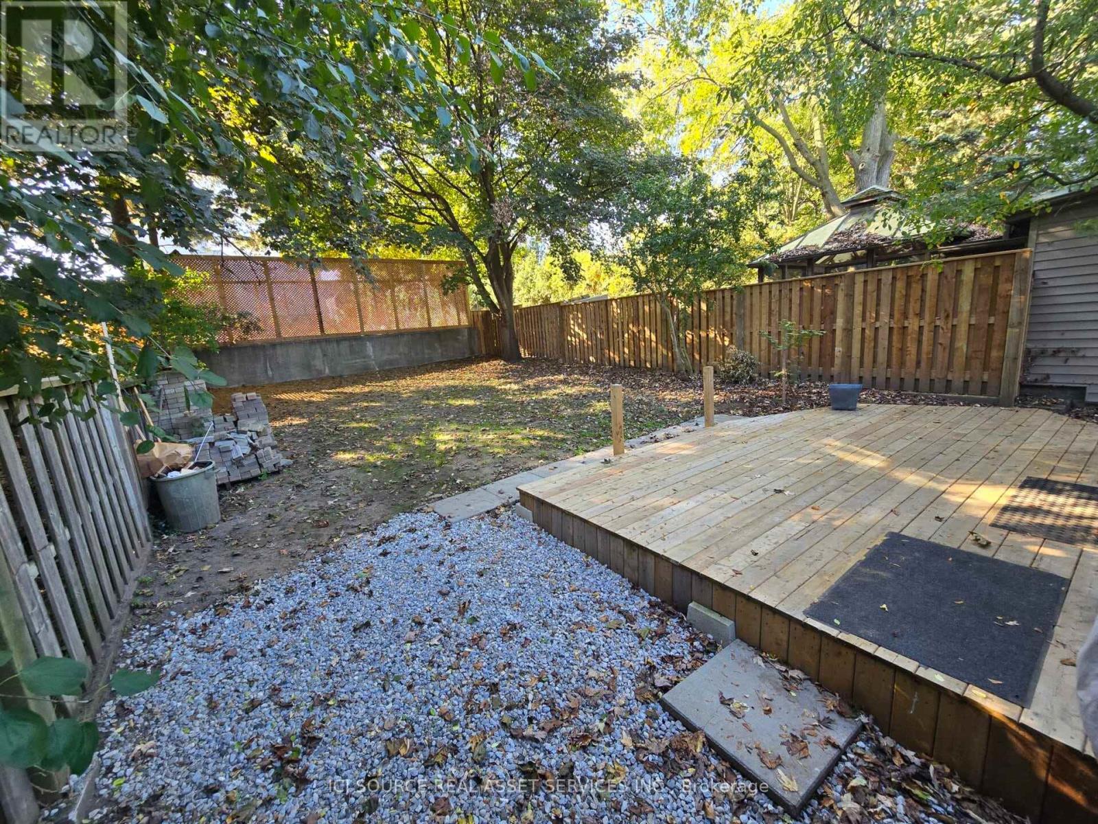 727 Queens Avenue, London East, Ontario  N5W 3H4 - Photo 24 - X12852914