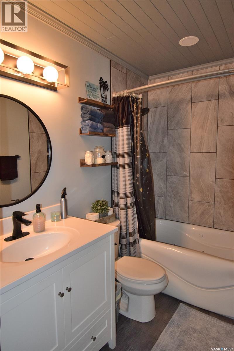 1571 1st Street E, Prince Albert, Saskatchewan  S6V 0E8 - Photo 12 - SK029562