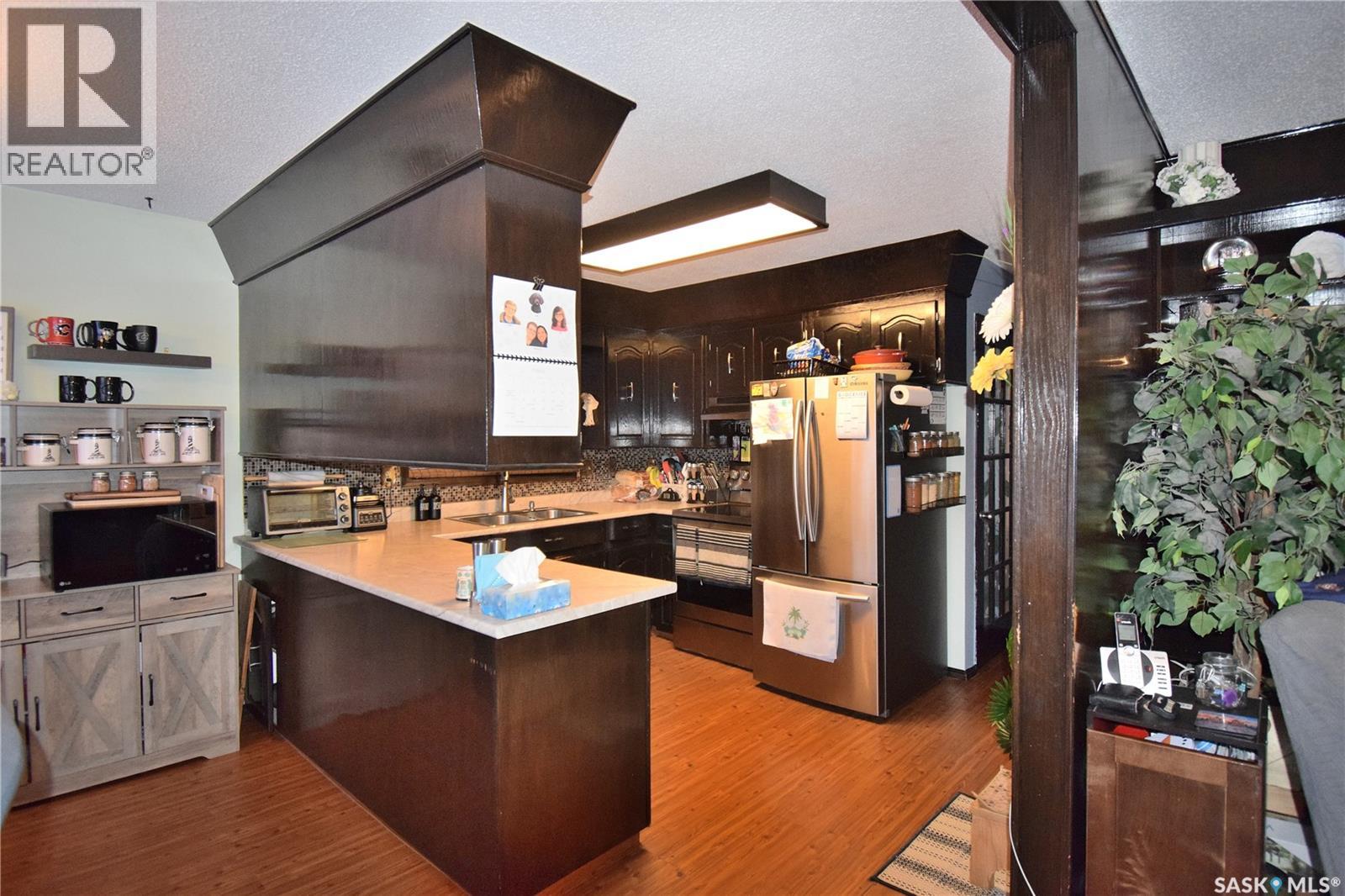 1571 1st Street E, Prince Albert, Saskatchewan  S6V 0E8 - Photo 6 - SK029562