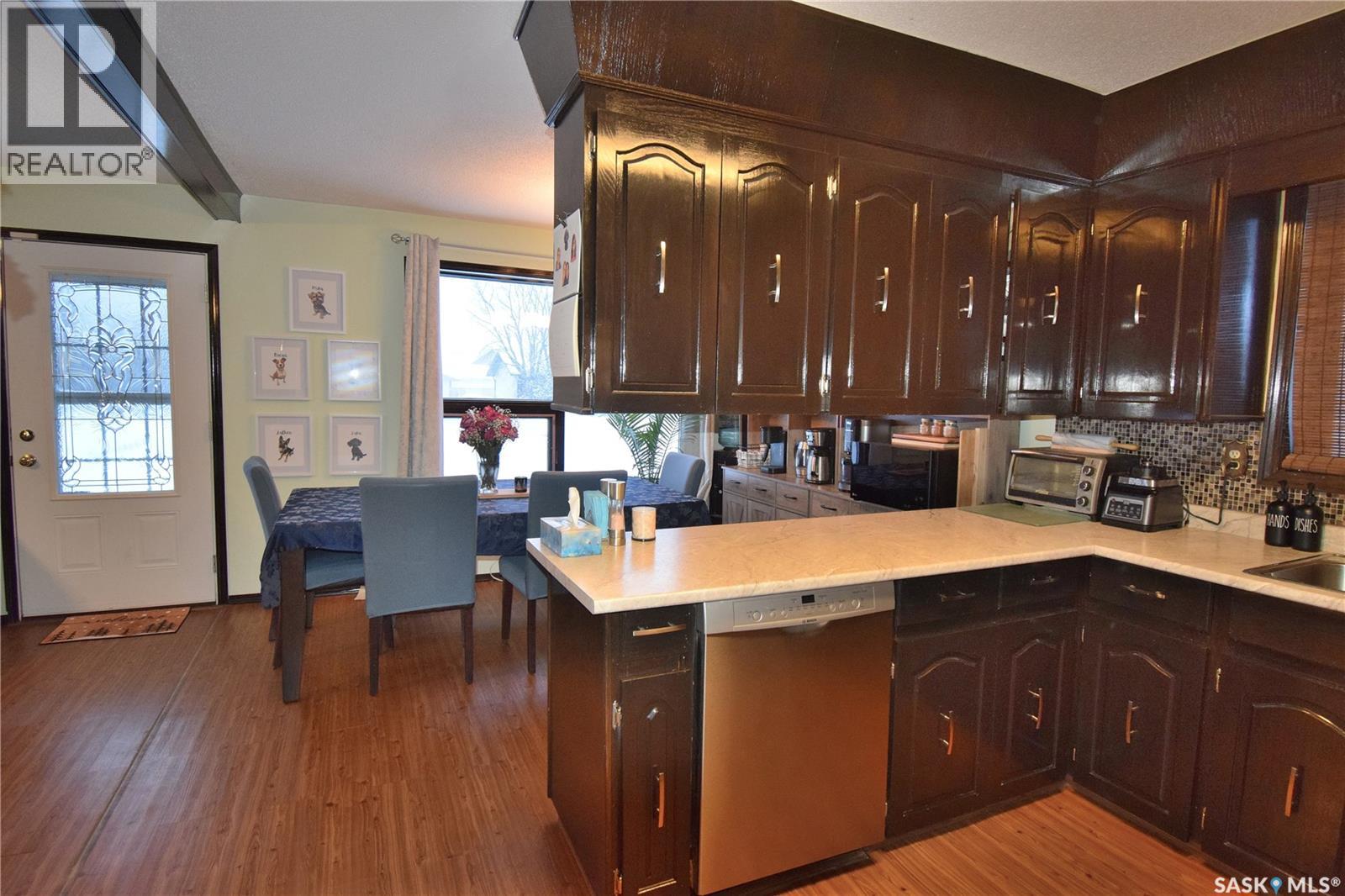 1571 1st Street E, Prince Albert, Saskatchewan  S6V 0E8 - Photo 8 - SK029562