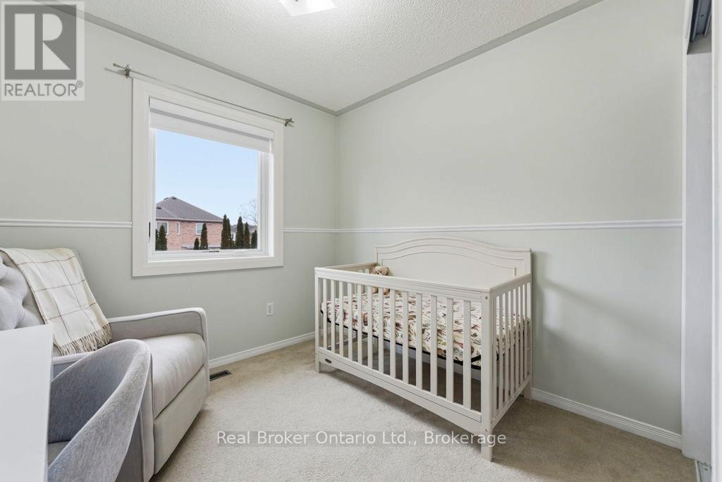 31 Four Winds Drive, Whitby, Ontario  L1N 9R8 - Photo 26 - E12852954