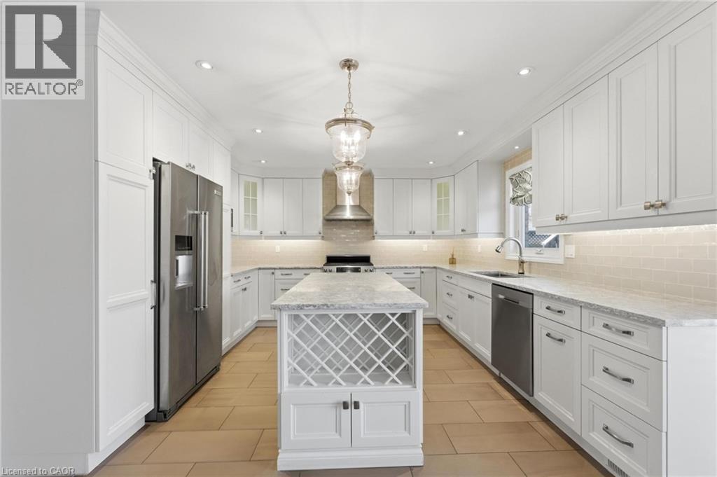 990 Upper Kenilworth Avenue, Hamilton, Ontario  L8W 2L3 - Photo 6 - 40809767