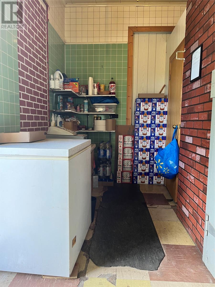 490 Gillingham Avenue, Norris Arm, Newfoundland & Labrador  A0G 3M0 - Photo 18 - 1294986