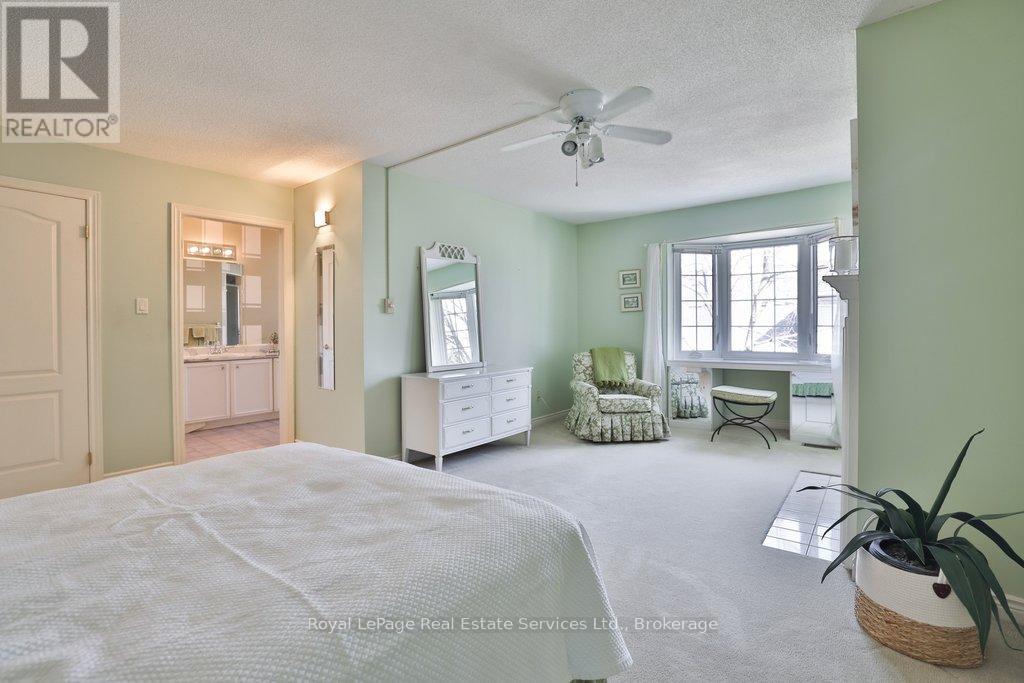 4 - 2407 Woodward Avenue, Burlington, Ontario  L7R 4J2 - Photo 25 - W12851222