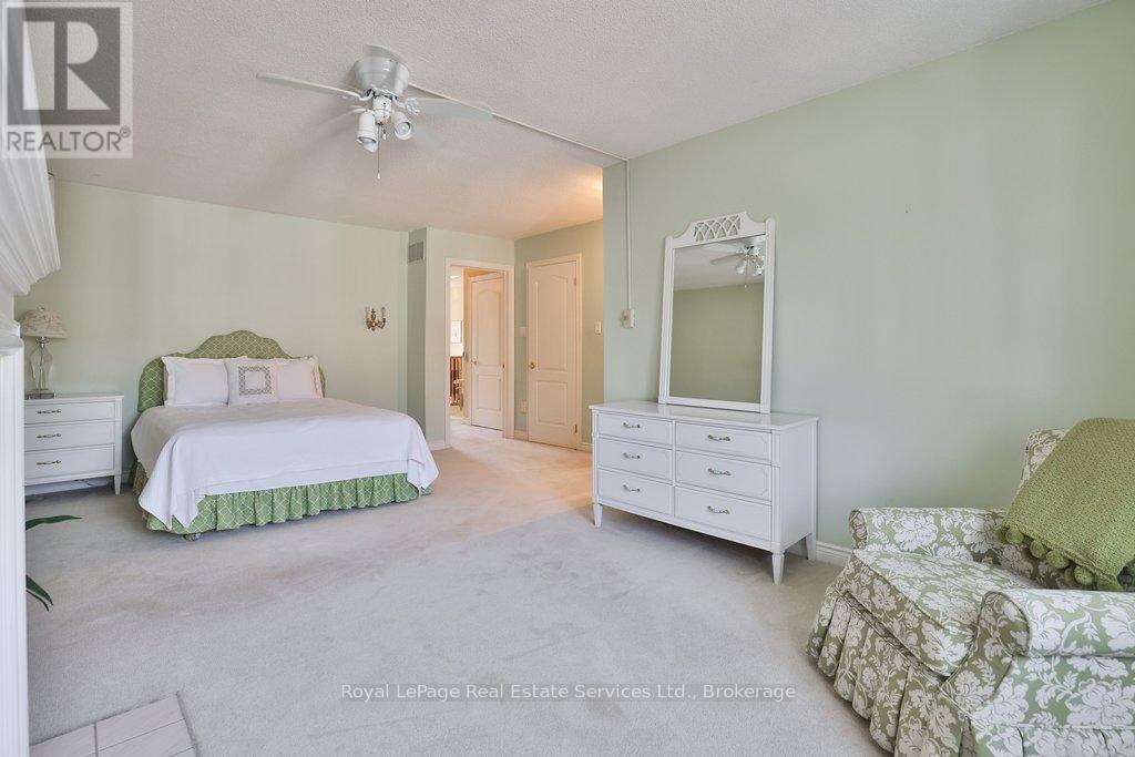 4 - 2407 Woodward Avenue, Burlington, Ontario  L7R 4J2 - Photo 23 - W12851222