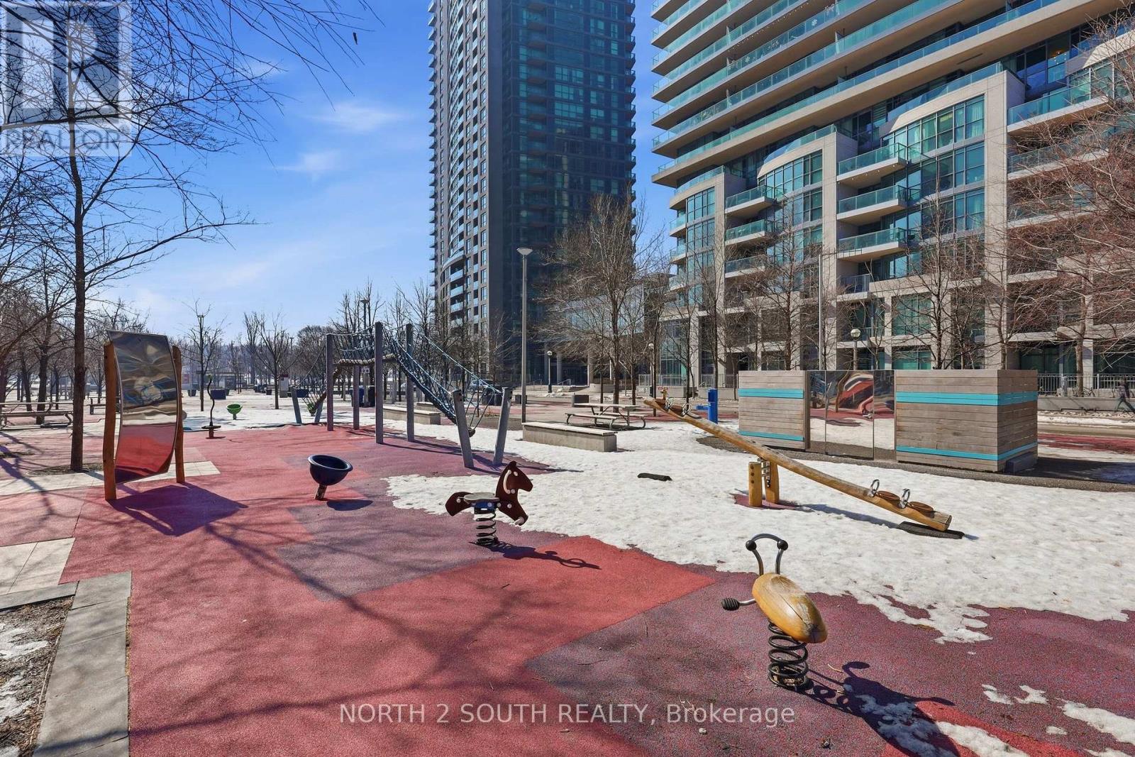 712 - 215 Fort York Boulevard, Toronto, Ontario  M5V 4A2 - Photo 29 - C12851662