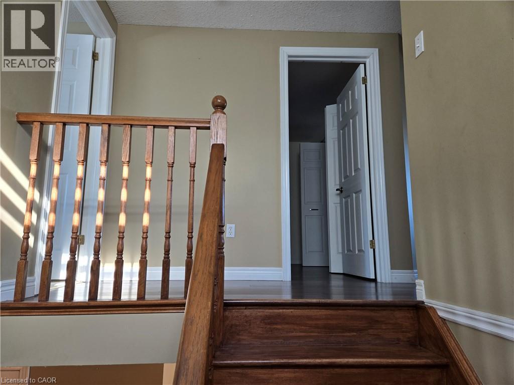 168 Whittaker Crescent, Cambridge, Ontario  N1T 1Y8 - Photo 8 - 40805209